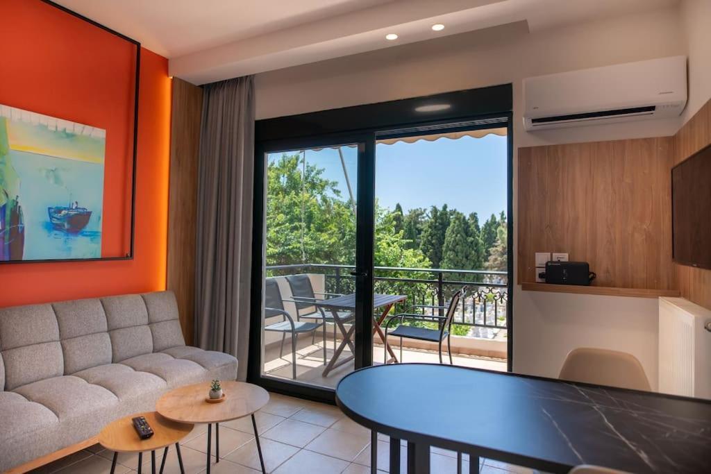 Apartment Df House διαμονή με θέα θάλασσα Nea Chili